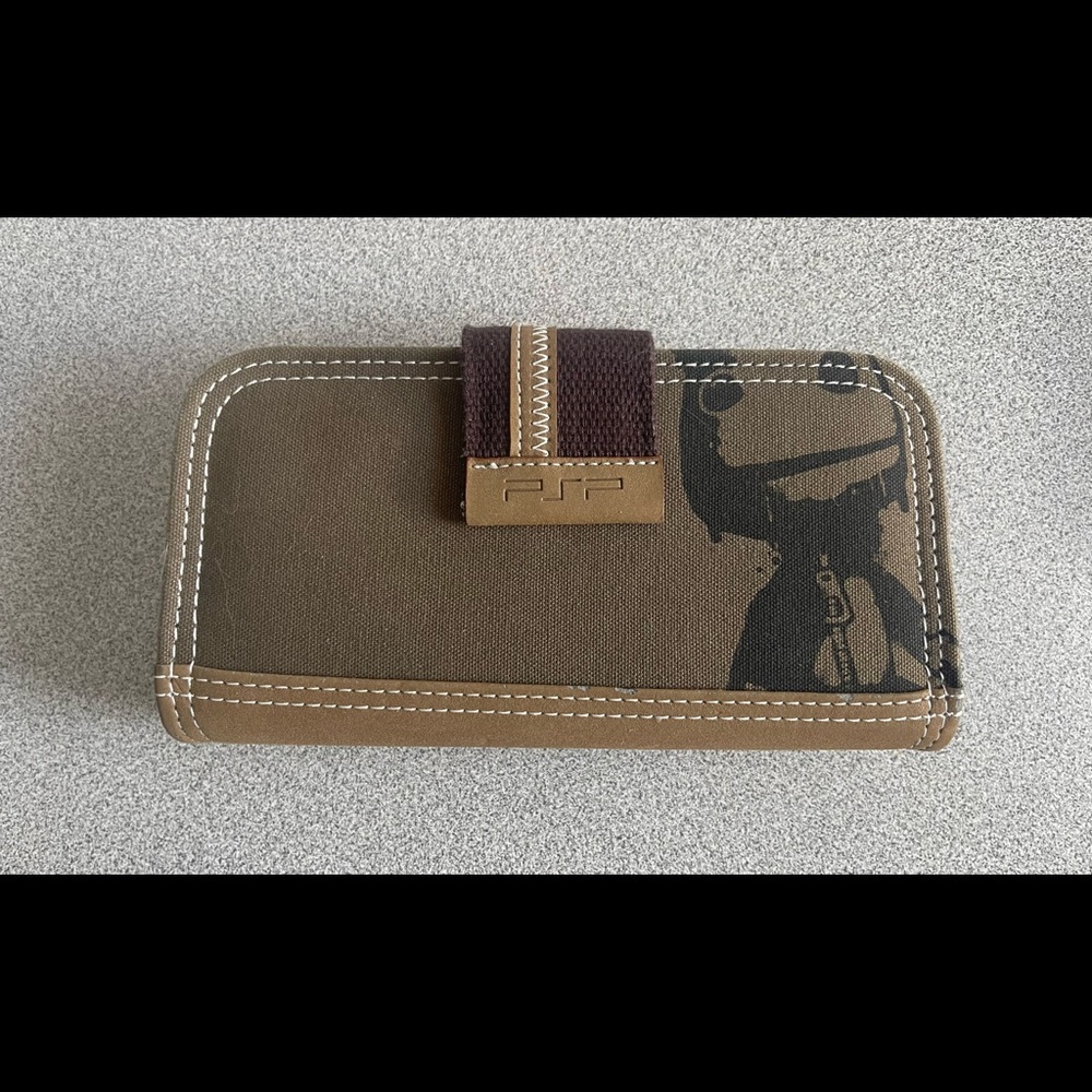 PlayStation Portable Canvas Case